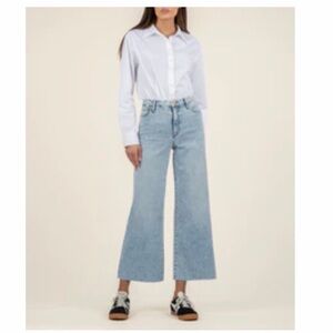 Kut from the Kloth Meg High Rise Light Wash Wide Leg Crop Jeans